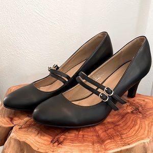 Size 10 Black heels